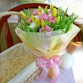10 Yellow tulip with pink Carnation Hand bouquet 