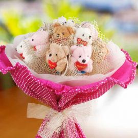 12 Mini Bear Small Round Bouquet
