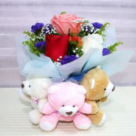 3 Roses with 3 Small Bears Standing Bouquet