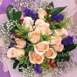 12 Champagne Roses with Purple Forget-me-not Handbouquet