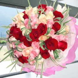 50 Mixed Roses Handbouquet