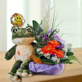 43cm Frog Plush Toy with Flowers Arrangement