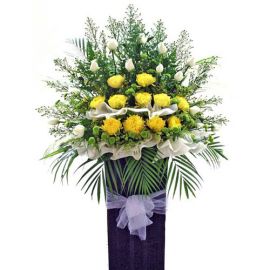 Chrysanthemum yellow with white Roses 5 feets arrangement